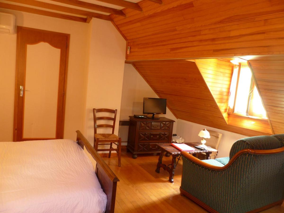 La Bouigane Bed and Breakfast Saint-Lary  Εξωτερικό φωτογραφία